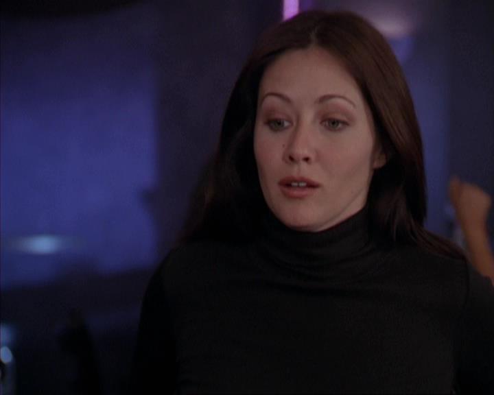 Charmed-Online-dot-310WeAllScreamForIceCream1484.jpg