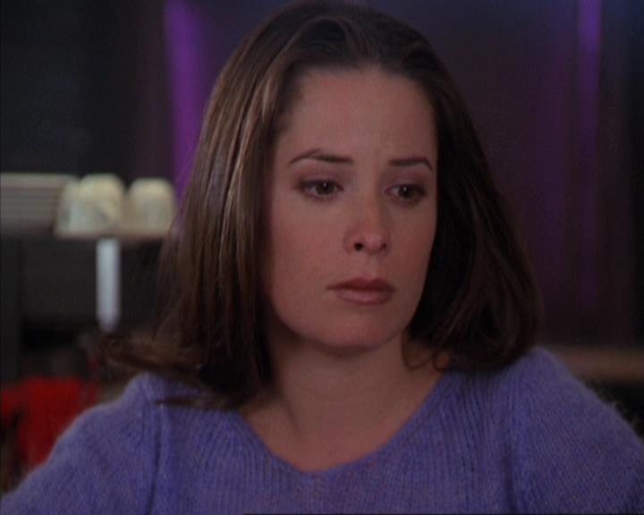 Charmed-Online-dot-310WeAllScreamForIceCream1580.jpg