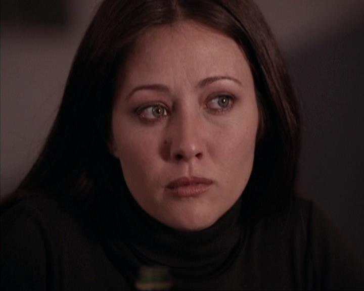 Charmed-Online-dot-310WeAllScreamForIceCream1610.jpg