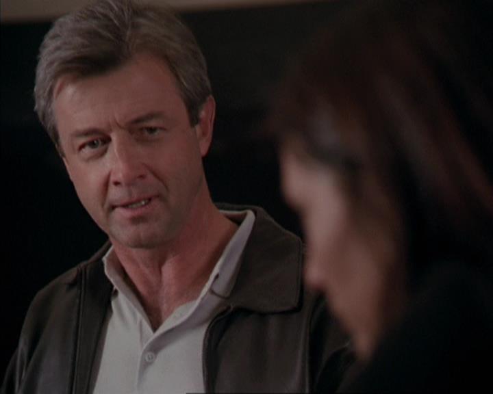 Charmed-Online-dot-310WeAllScreamForIceCream1629.jpg