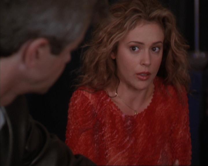 Charmed-Online-dot-310WeAllScreamForIceCream1638.jpg