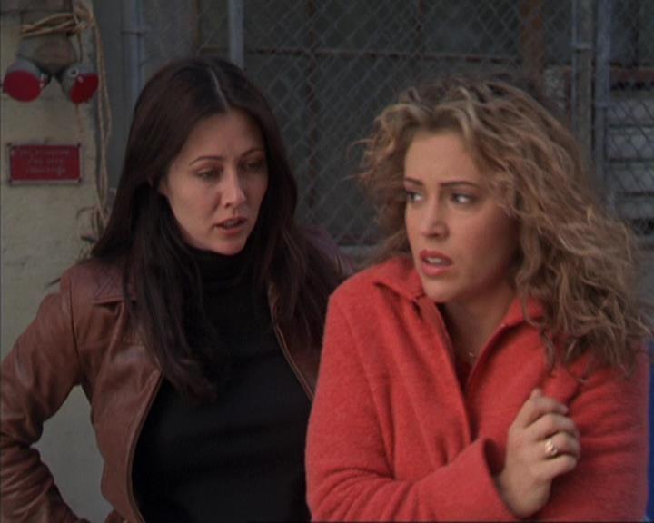 Charmed-Online-dot-310WeAllScreamForIceCream1721.jpg