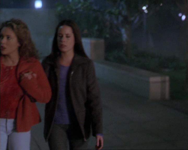 Charmed-Online-dot-310WeAllScreamForIceCream1916.jpg
