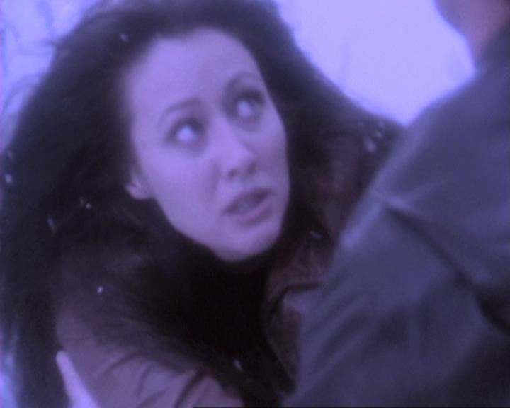 Charmed-Online-dot-310WeAllScreamForIceCream2041.jpg
