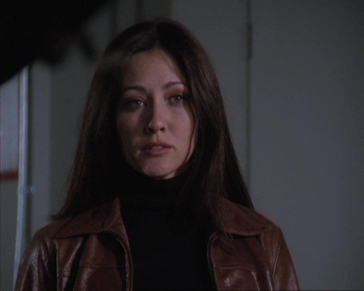 Charmed-Online-dot-310WeAllScreamForIceCream2139.jpg