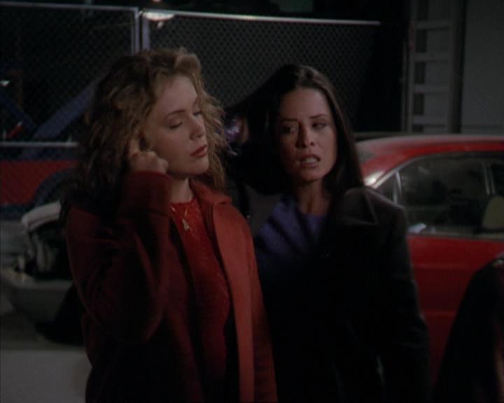 Charmed-Online-dot-310WeAllScreamForIceCream2165.jpg