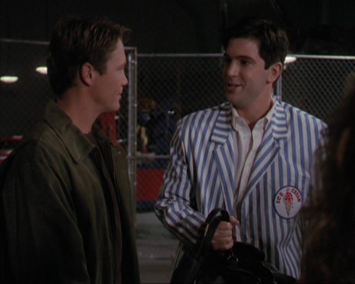 Charmed-Online-dot-310WeAllScreamForIceCream2196.jpg