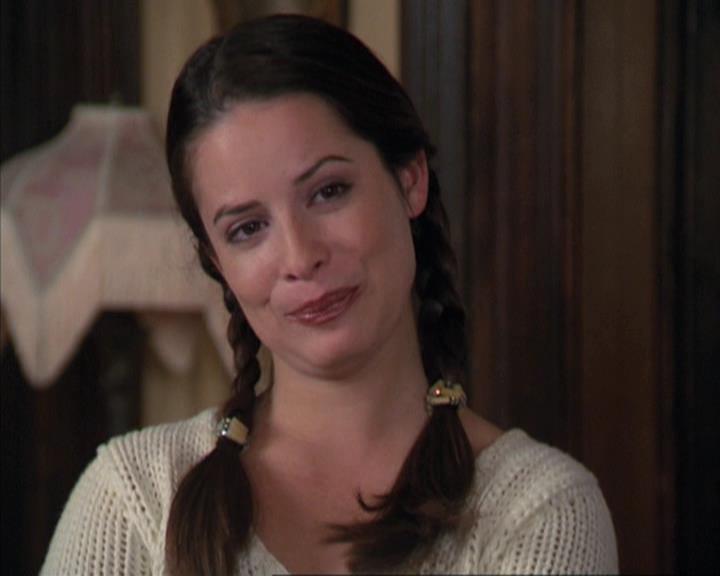 Charmed-Online-dot-310WeAllScreamForIceCream2286.jpg