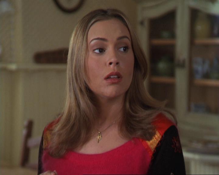 Charmed-Online-dot-311BlindedByTheWhitelighter0107.jpg Charmed-Online-dot-311BlindedByTheWhitelighter0107.jpg