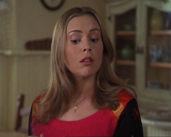 Charmed-Online-dot-311BlindedByTheWhitelighter0108.jpg Charmed-Online-dot-311BlindedByTheWhitelighter0108.jpg