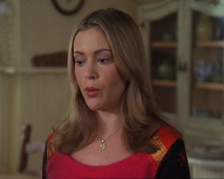 Charmed-Online-dot-311BlindedByTheWhitelighter0115.jpg