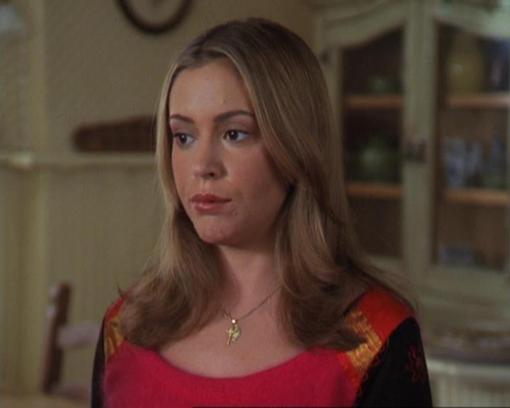 Charmed-Online-dot-311BlindedByTheWhitelighter0116.jpg Charmed-Online-dot-311BlindedByTheWhitelighter0116.jpg