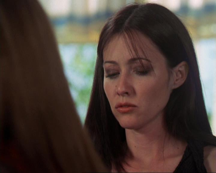 Charmed-Online-dot-311BlindedByTheWhitelighter0134.jpg