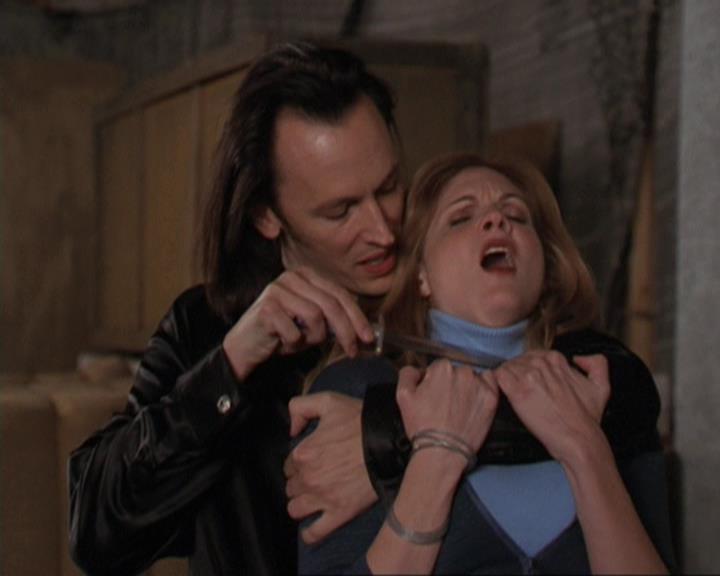 Charmed-Online-dot-311BlindedByTheWhitelighter0173.jpg