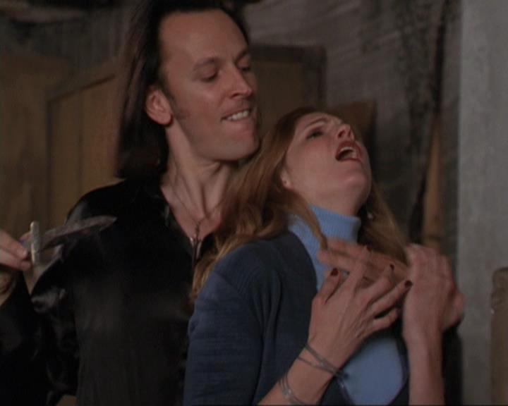 Charmed-Online-dot-311BlindedByTheWhitelighter0180.jpg Charmed-Online-dot-311BlindedByTheWhitelighter0180.jpg