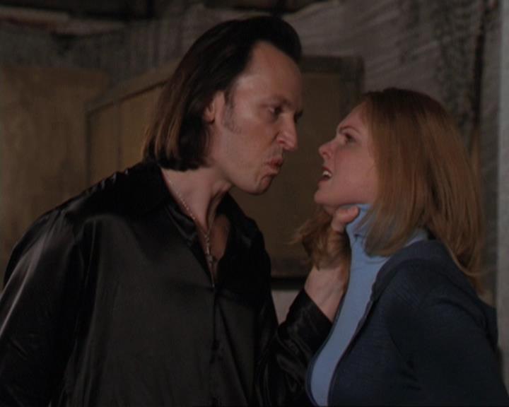 Charmed-Online-dot-311BlindedByTheWhitelighter0186.jpg Charmed-Online-dot-311BlindedByTheWhitelighter0186.jpg