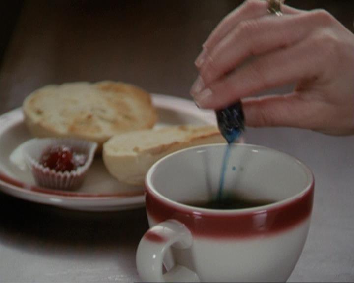 Charmed-Online-dot-311BlindedByTheWhitelighter0448.jpg