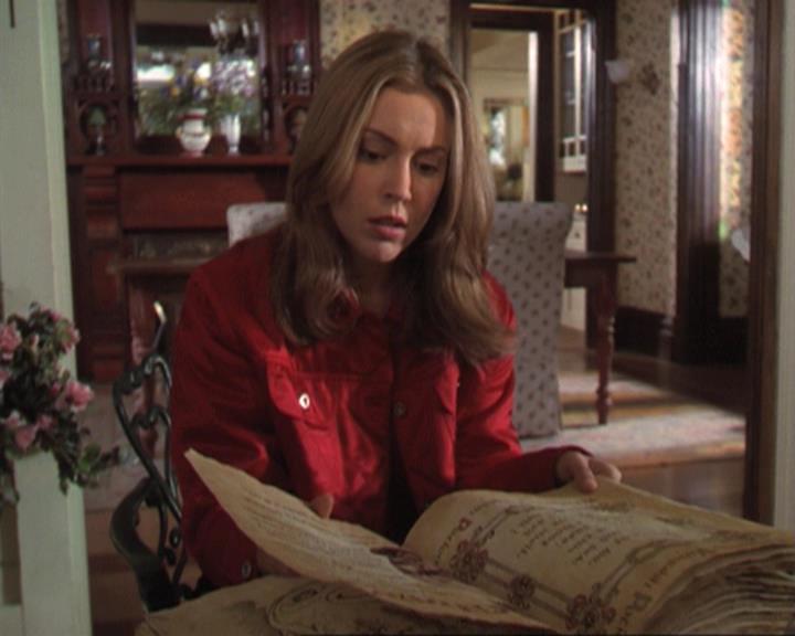Charmed-Online-dot-311BlindedByTheWhitelighter1060.jpg