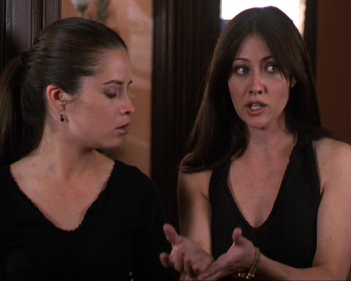 Charmed-Online-dot-311BlindedByTheWhitelighter1345.jpg