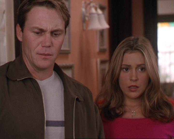 Charmed-Online-dot-311BlindedByTheWhitelighter1376.jpg