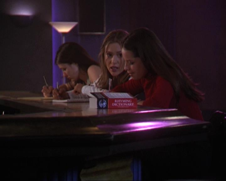 Charmed-Online-dot-311BlindedByTheWhitelighter1755.jpg