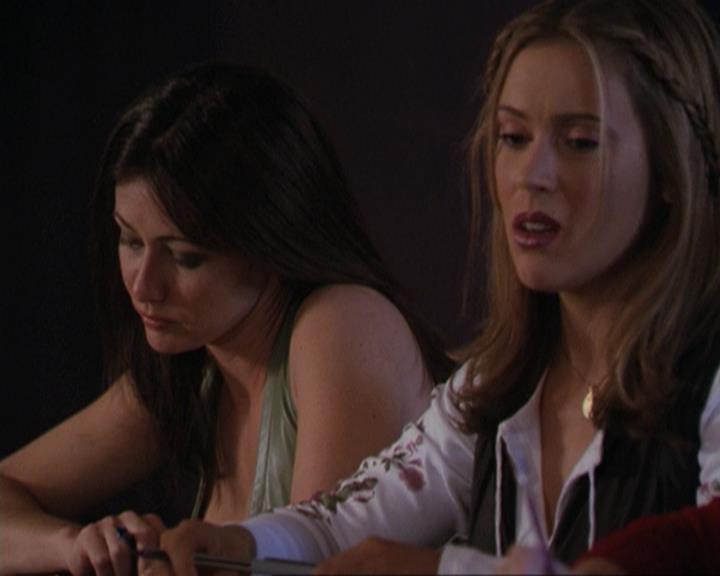 Charmed-Online-dot-311BlindedByTheWhitelighter1771.jpg