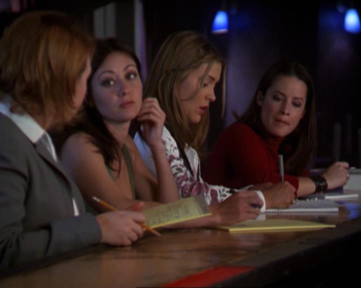 Charmed-Online-dot-311BlindedByTheWhitelighter1790.jpg