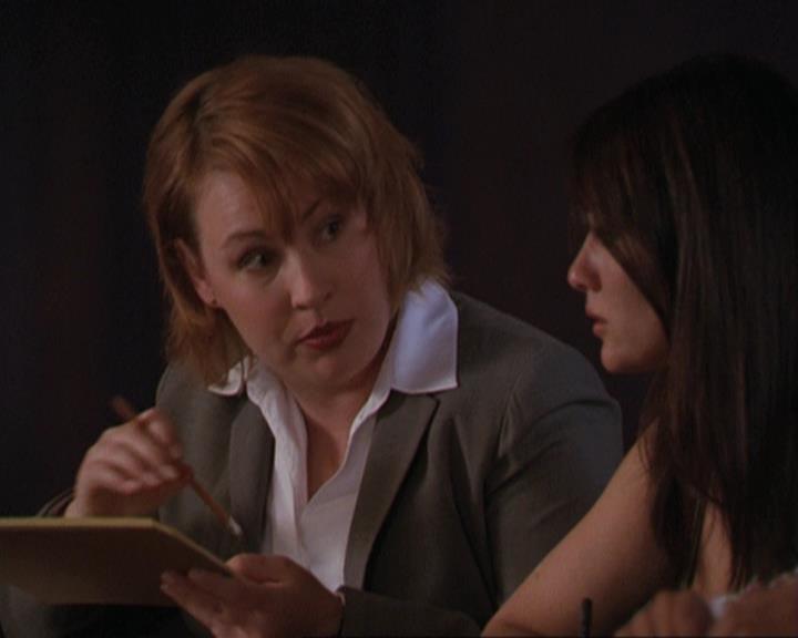 Charmed-Online-dot-311BlindedByTheWhitelighter1817.jpg