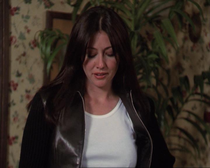 Charmed-Online-dot-312WrestlingWithDemons0753.jpg