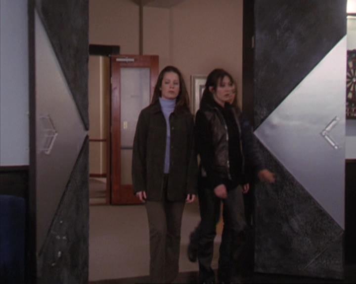 Charmed-Online-dot-312WrestlingWithDemons1223.jpg