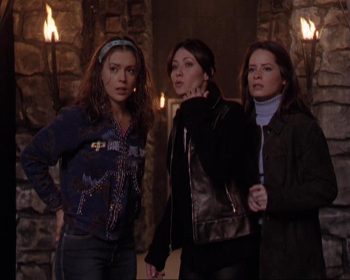 Charmed-Online-dot-312WrestlingWithDemons1448.jpg