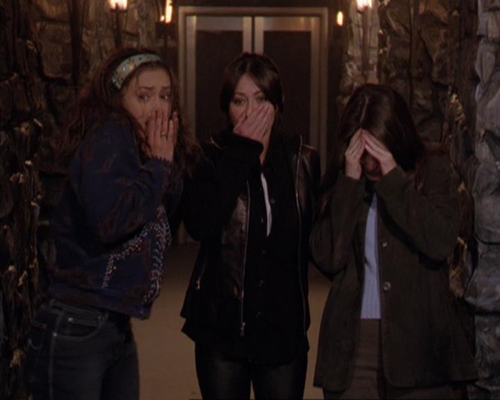 Charmed-Online-dot-312WrestlingWithDemons1465.jpg