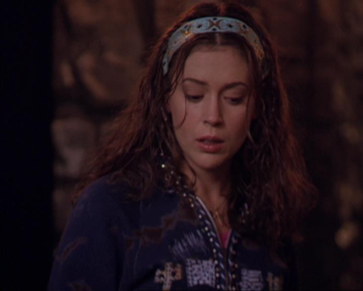 Charmed-Online-dot-312WrestlingWithDemons1477.jpg