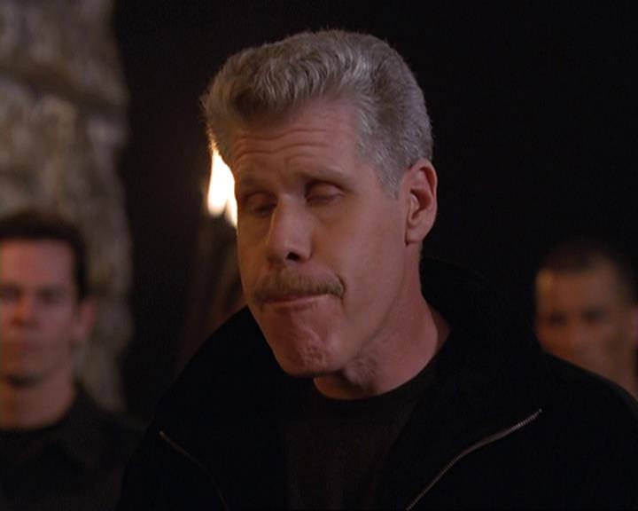 Charmed-Online-dot-312WrestlingWithDemons1635.jpg