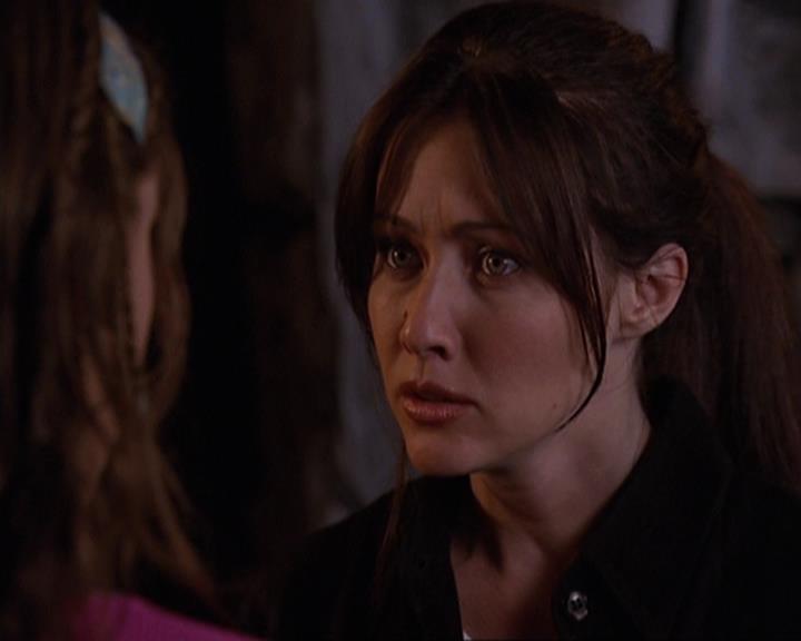 Charmed-Online-dot-312WrestlingWithDemons1688.jpg