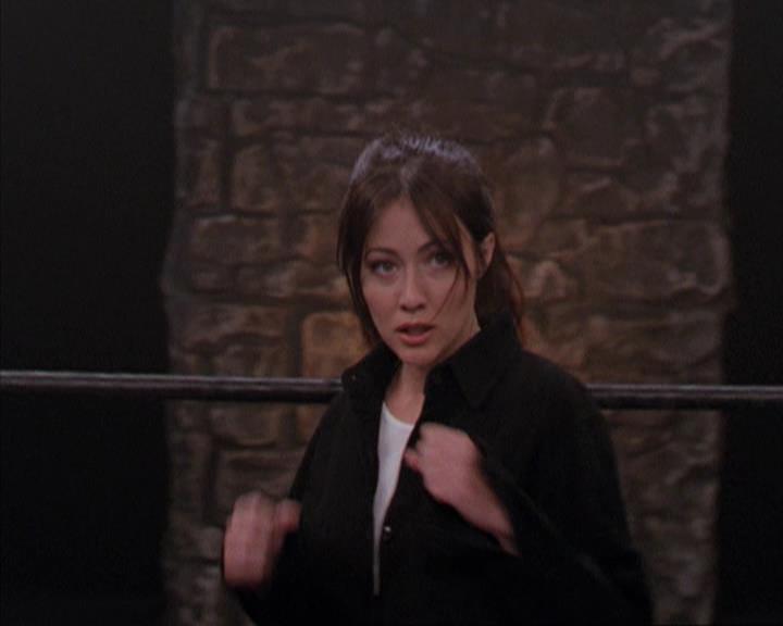 Charmed-Online-dot-312WrestlingWithDemons1760.jpg