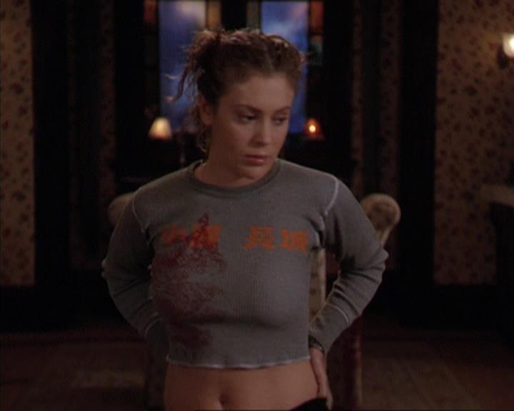 Charmed-Online-dot-312WrestlingWithDemons2278.jpg
