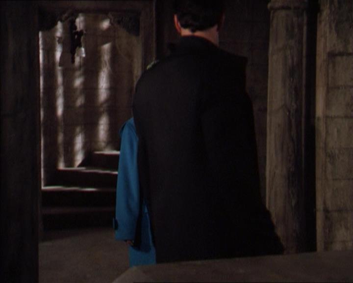 Charmed-Online-dot-313BrideAndGloom0661.jpg Charmed-Online-dot-313BrideAndGloom0661.jpg