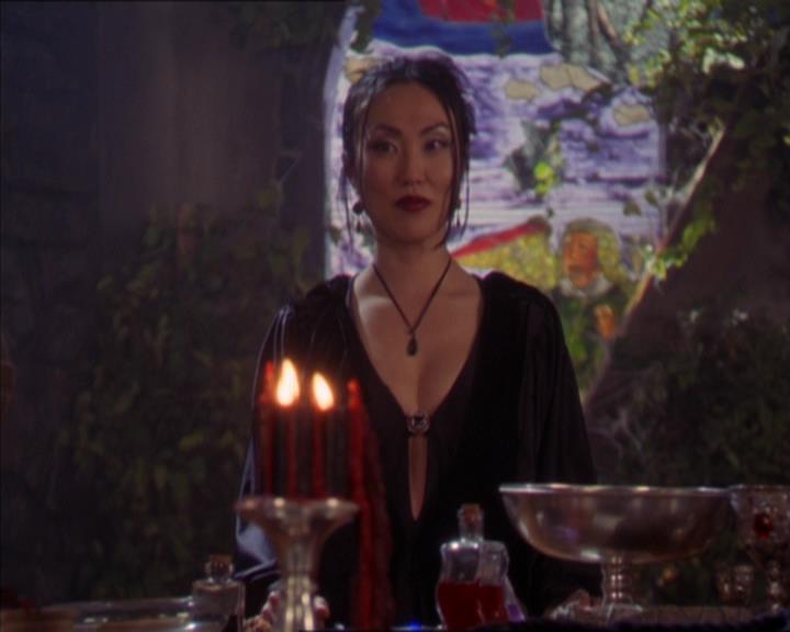 Charmed-Online-dot-313BrideAndGloom0924.jpg