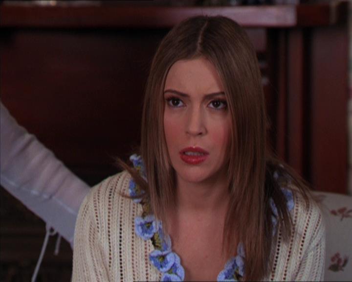 Charmed-Online-dot-313BrideAndGloom1022.jpg