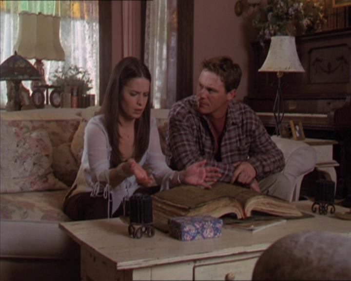 Charmed-Online-dot-313BrideAndGloom1280.jpg