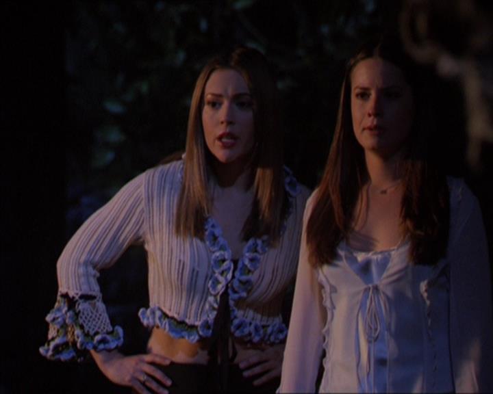 Charmed-Online-dot-313BrideAndGloom2019.jpg Charmed-Online-dot-313BrideAndGloom2019.jpg