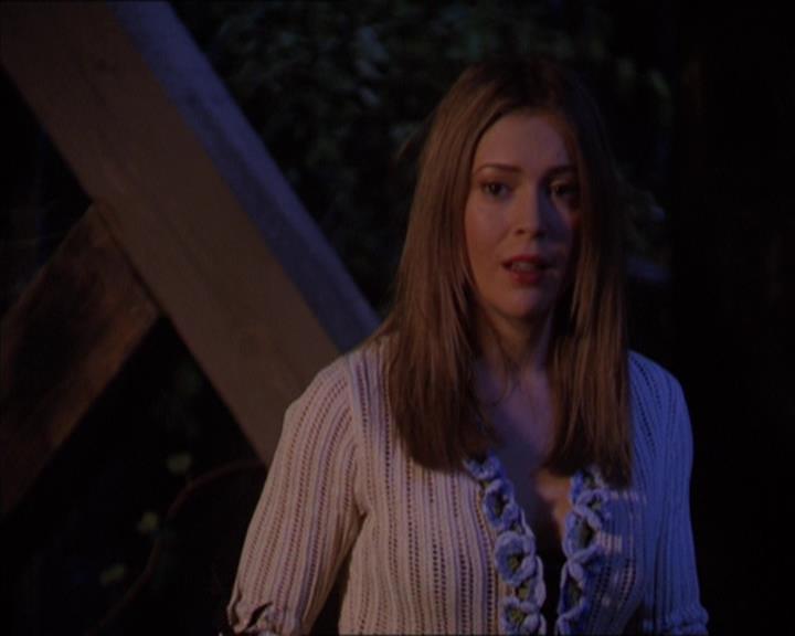 Charmed-Online-dot-313BrideAndGloom2095.jpg Charmed-Online-dot-313BrideAndGloom2095.jpg