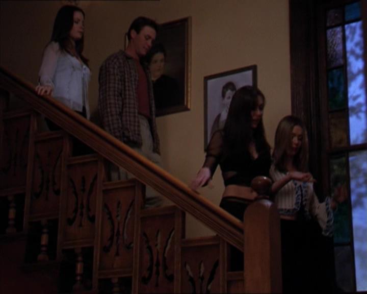 Charmed-Online-dot-313BrideAndGloom2242.jpg