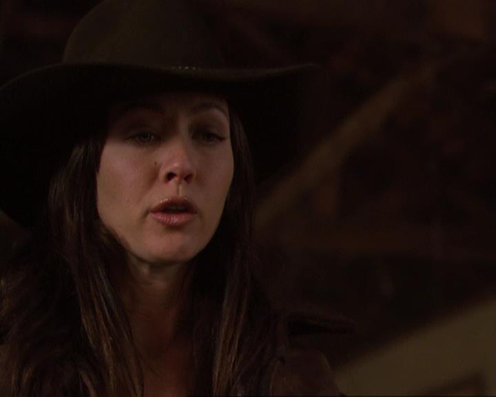 Charmed-Online-dot-314TheGoodTheBadAndTheCursed1617.jpg