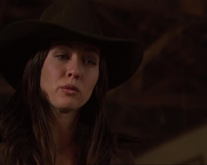 Charmed-Online-dot-314TheGoodTheBadAndTheCursed1618.jpg