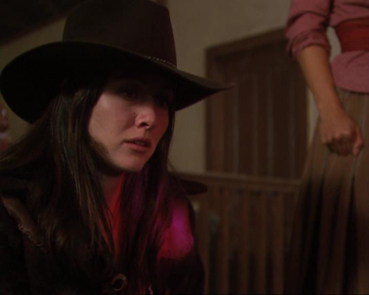 Charmed-Online-dot-314TheGoodTheBadAndTheCursed1739.jpg