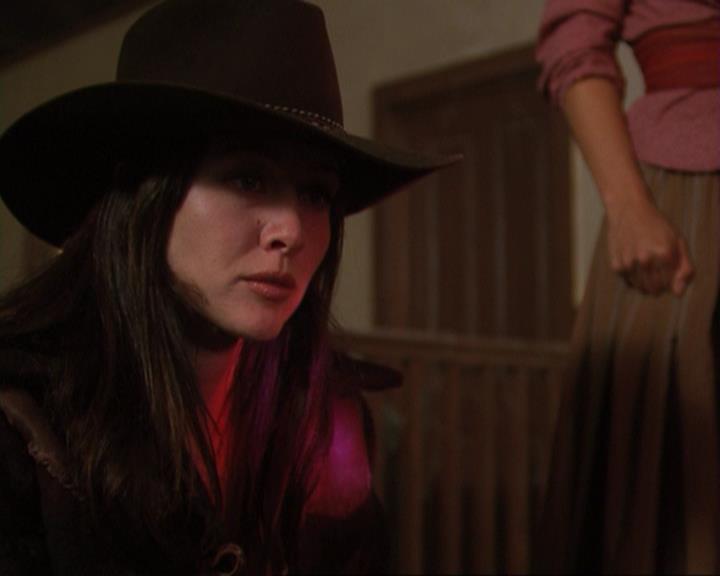 Charmed-Online-dot-314TheGoodTheBadAndTheCursed1742.jpg