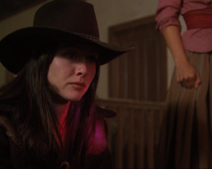 Charmed-Online-dot-314TheGoodTheBadAndTheCursed1743.jpg