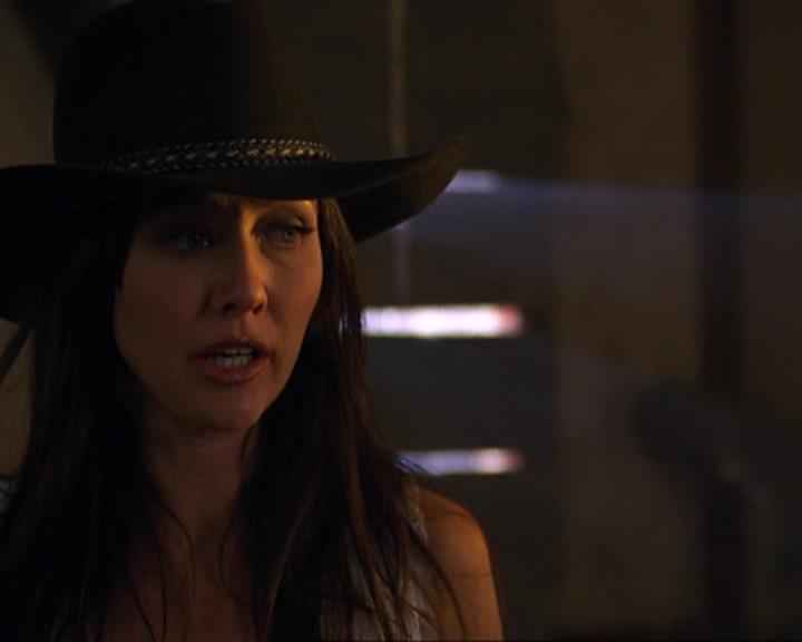 Charmed-Online-dot-314TheGoodTheBadAndTheCursed1899.jpg